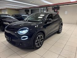 Nero Usata 2024 Fiat 600 La Prima SUV | 21.990 € (Buon prezzo)