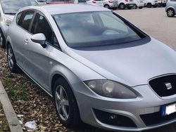 Argento Usata 2011 Seat Leon Sport Tre volumi | 3900 € (Buon prezzo)