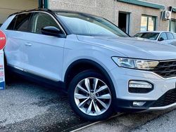 Bianco Usata 2019 VW T-Roc Advance SUV | 19.999 € (Buon prezzo)