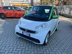 Bianco Usata 2015 Smart ForTwo Electric Drive Coupé | 5990 € (Super prezzo)