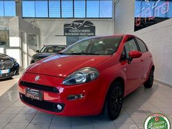 Rosso Usata 2012 Fiat Punto Tre volumi | 4900 € (Buon prezzo)