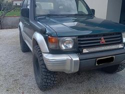 Verde Usata 1996 Mitsubishi Pajero SUV | 12.000 €