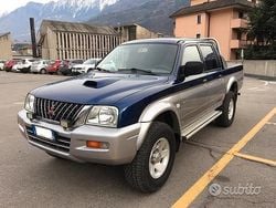 Blu Usata 2002 Mitsubishi L SUV | 5500 €