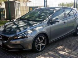 Bianco Usata 2014 Volvo V40 R-Design Tre volumi | 9800 € (Buon prezzo)