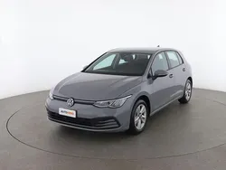 Grigio Usata 2021 VW Golf VIII Life | 20.599 € (Buon prezzo)