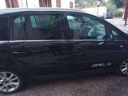 Usata 2009 Opel Zafira Sport Monovolume | 1800 € (Buon prezzo)