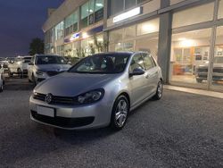 Argento Usata 2009 VW Golf VI Comfortline Due volumi | 5900 € (Cara)