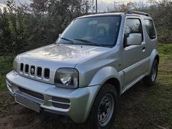 Usata 2011 Suzuki Jimny SUV | 9499 € (Ottimo prezzo)