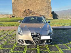 Grigio Usata 2014 Alfa Romeo Giulietta Progression Tre volumi | 8900 € (Buon prezzo)