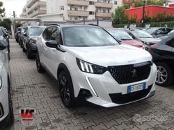 Bianco Usata 2021 Peugeot 2008 GT-line SUV | 17.999 € (Buon prezzo)