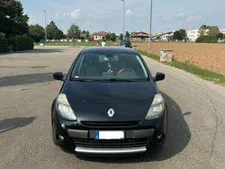 Usata 2012 Renault Clio III Due volumi | 4500 € (Cara)