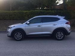 Grigio Usata 2016 Hyundai Tucson Xpossible SUV | 13.500 € (Buon prezzo)