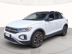 Pure white deep black perlato Usata 2022 VW T-Roc Style SUV | 21.900 € (Ottimo prezzo)