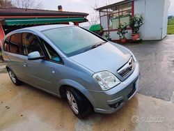 Usata 2008 Opel Meriva Monovolume | 2000 €