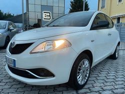 Bianco Usata 2017 Lancia Ypsilon Platinum Due volumi | 9900 € (Cara)