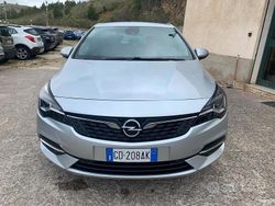 Argento Usata 2020 Opel Astra Elegance Tre volumi | 11.999 € (Buon prezzo)