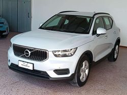 Blu/azzurro Usata 2020 Volvo XC40 Momentum SUV | 21.000 € (Buon prezzo)