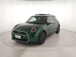 Verde Usata 2024 Mini Cooper Favoured Due volumi | 33.900 € (Buon prezzo)