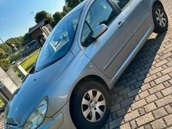 Usata 2004 Peugeot 307 Due volumi | 1500 € (Buon prezzo)