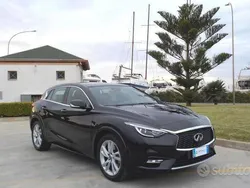 Nero(met.) Usata 2016 Infiniti Q30 Premium Due volumi | 11.550 € (Ottimo prezzo)