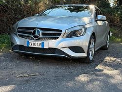 Grigio Usata 2014 Mercedes A200 Tre volumi | 11.999 € (Cara)