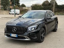 Nero Usata 2015 Mercedes GLA200 Premium SUV | 10.900 € (Ottimo prezzo)