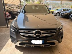Grigio Usata 2022 Mercedes GLC220 Business SUV | 33.500 € (Cara)