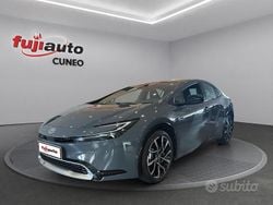Grigio Nuova 2025 Toyota Prius Lounge Tre volumi | 37.400 €