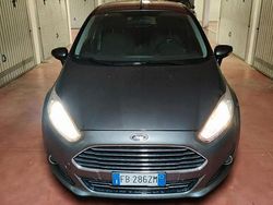 Grigio Usata 2016 Ford Fiesta Titanium Tre volumi | 5200 € (Super prezzo)