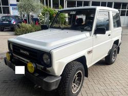 Bianco(met.) Usata 1986 Daihatsu Rocky SUV | 6500 €