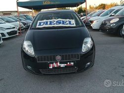 Nero Usata 2009 Fiat Punto Tre volumi | 3000 €