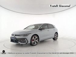 Crystal ice blue metallizzato Nuova 2025 VW Golf VIII GTE Tre volumi | 38.900 € (Ottimo prezzo)