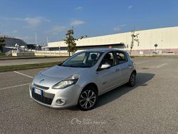 Gray Usata 2012 Renault Clio IV Tre volumi | 3990 € (Super prezzo)
