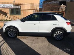 Bianco Usata 2019 VW T-Roc Advance SUV | 15.300 € (Buon prezzo)