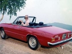 Rosso Usata 1974 Alfa Romeo Spider Veloce Cabrio | 28.500 €