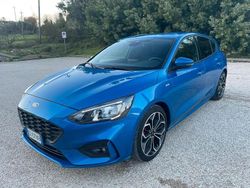 Usata 2020 Ford Focus ST-Line X Tre volumi | 20.500 €
