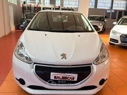 Bianco Usata 2014 Peugeot 208 Due volumi | 3900 € (Super prezzo)