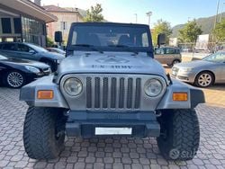 Grigio Usata 1998 Jeep Wrangler SUV | 13.500 € (Buon prezzo)