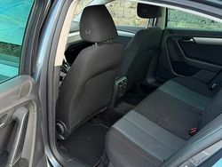 Grigio Usata 2014 VW Passat Tre volumi | 5000 €