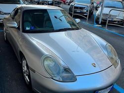 Grigio Usata 1999 Porsche 911 Carrera 4 Coupé | 34.900 € (Super prezzo)