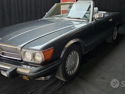 Grigio Usata 1987 Mercedes 560 Cabrio | 27.900 €