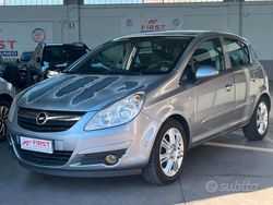 Grigio Usata 2007 Opel Corsa Cosmo Tre volumi | 2900 € (Buon prezzo)