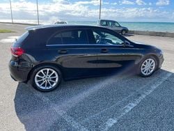 Nero Usata 2019 Mercedes A180 Business Tre volumi | 17.800 € (Ottimo prezzo)