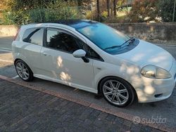 Usata 2008 Fiat Grande Punto Due volumi | 3600 € (Cara)