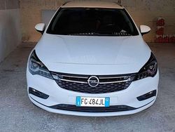 Usata 2016 Opel Astra Business Station wagon | 6099 € (Buon prezzo)