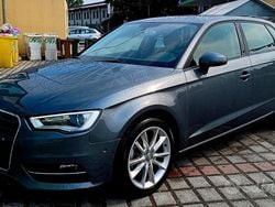 Grigio Usata 2015 Audi A3 Ambition Tre volumi | 10.900 € (Buon prezzo)