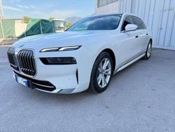 Usata 2024 BMW 740 Comfort Edition Tre volumi | 92.000 € (Buon prezzo)