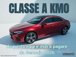 Grigio Nuova 2025 Mercedes 180 Tre volumi | 35.700 € (Super prezzo)