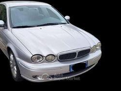 Grigio Usata 2002 Jaguar X-type Tre volumi | 5800 € (Buon prezzo)