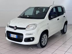 Bianco Usata 2020 Fiat Panda Tre volumi | 9800 € (Buon prezzo)